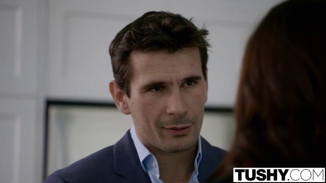 Превью Муж после работы засадил в анал жены свой крепкий член и трахнул ее № 14116