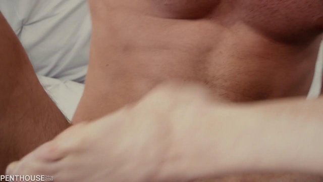 Превью Парень не против, чтобы друг отымел его симпатичную телочку № 35694