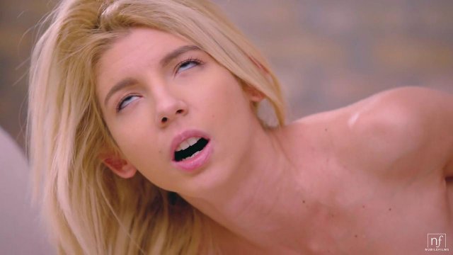 Превью Парень довел до яркого оргазма свою новую девушку после минета № 35734