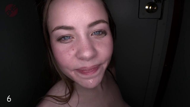 Превью Девица сосет член незнакомца и подставляет свою вагину для траха № 35864