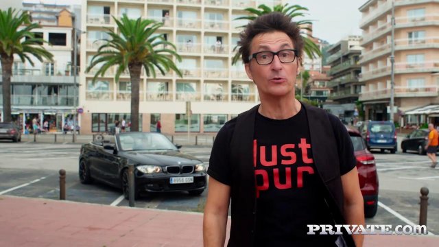 Превью Блондинка смакует член и прыгает на нем верхом № 39522