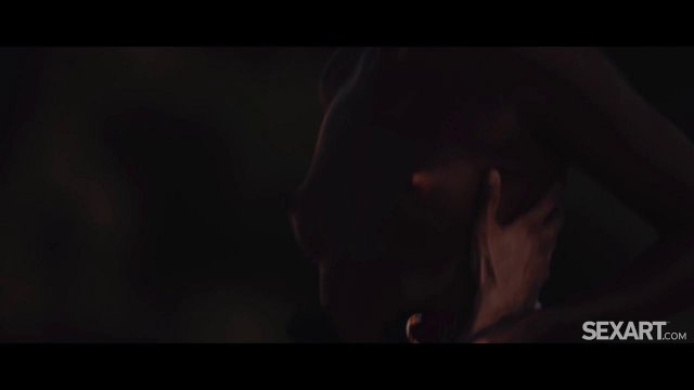 Превью Страстный секс с горячей чернокожей любовнией № 39629