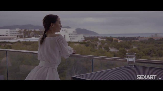 Превью Девушки тщательно вылизывают киски друг у друга № 39653