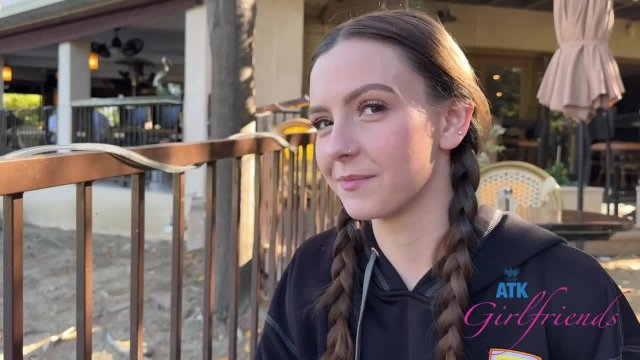 Превью После первого свидания любая девка должна отсосать № 46911