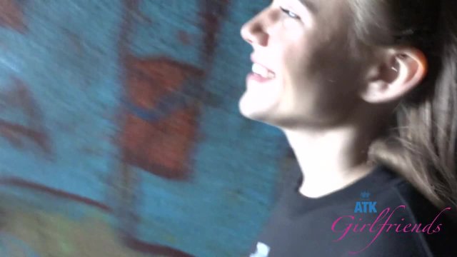 Превью После прогулочки она готова к интимным играм № 47021